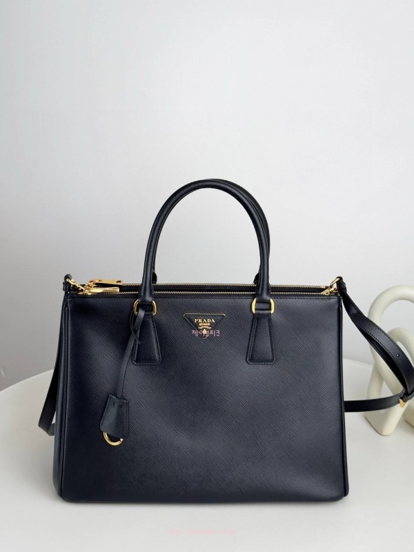 프라다 갤러리아 라지 가죽 백