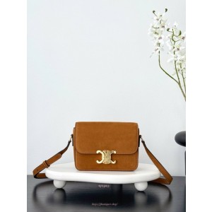 셀린느 트리오페 (18.5,22.5)