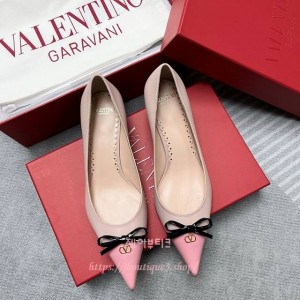 발렌티노 펌프스