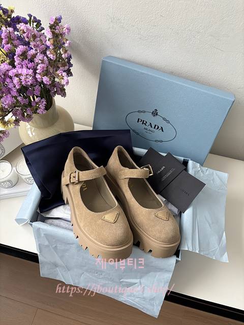 프라다 메리제인