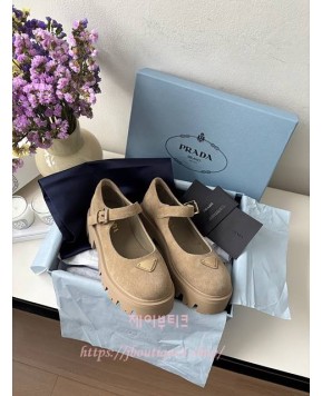 프라다 메리제인