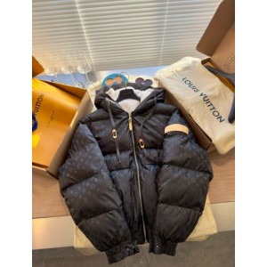 루이비통 모노그램 다운 재킷