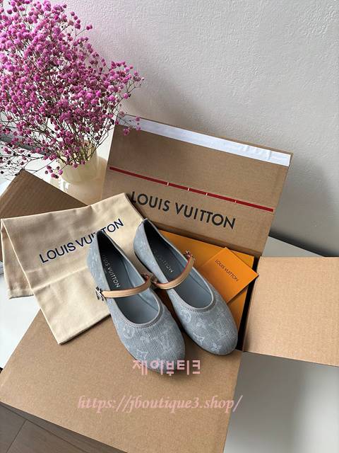 루이비통 로미 플랫 발레리나