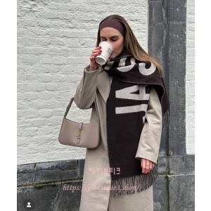 자크뮈스 머플러 목도리