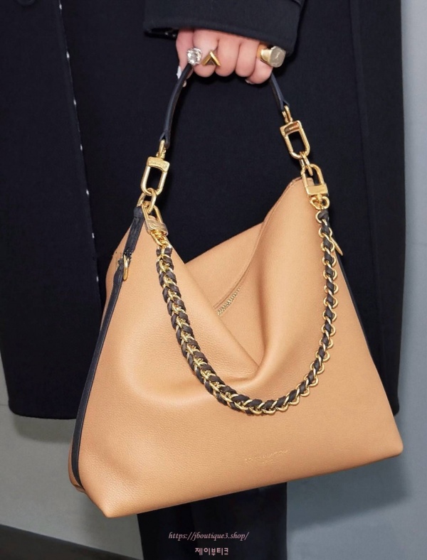 루이비통 멀티패스 아리조나 미디엄