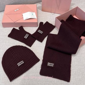 미우미우 장갑 비니 목도리