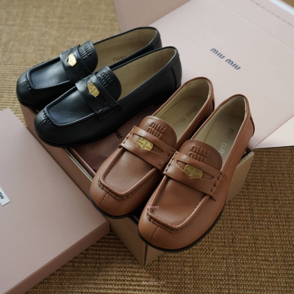 미우미우 페니 로퍼 (2color)