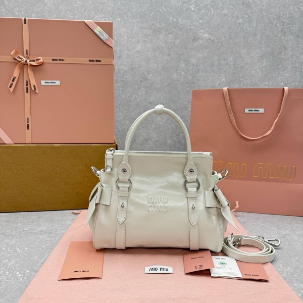 미우미우 탑 핸들백