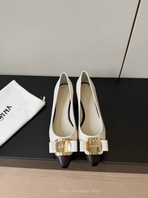 페라가모 뉴 바라 플레이트 펌프스