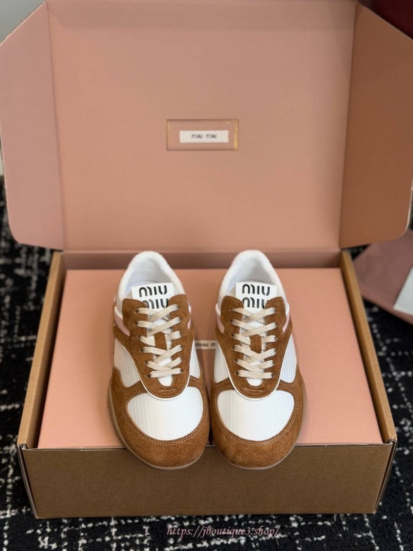 미우미우 짐나지움 테크니컬 소재 및 스웨이드 스니커즈