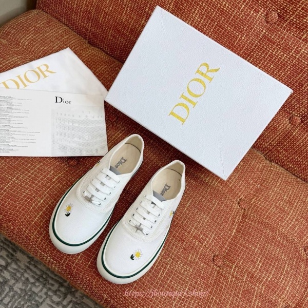 디올 솔트윈드 스니커즈