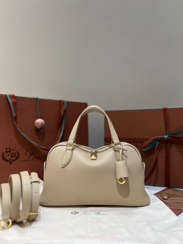 로로피아나 니들 백 스몰