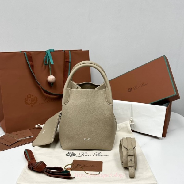 로로피아나 베일백 스몰