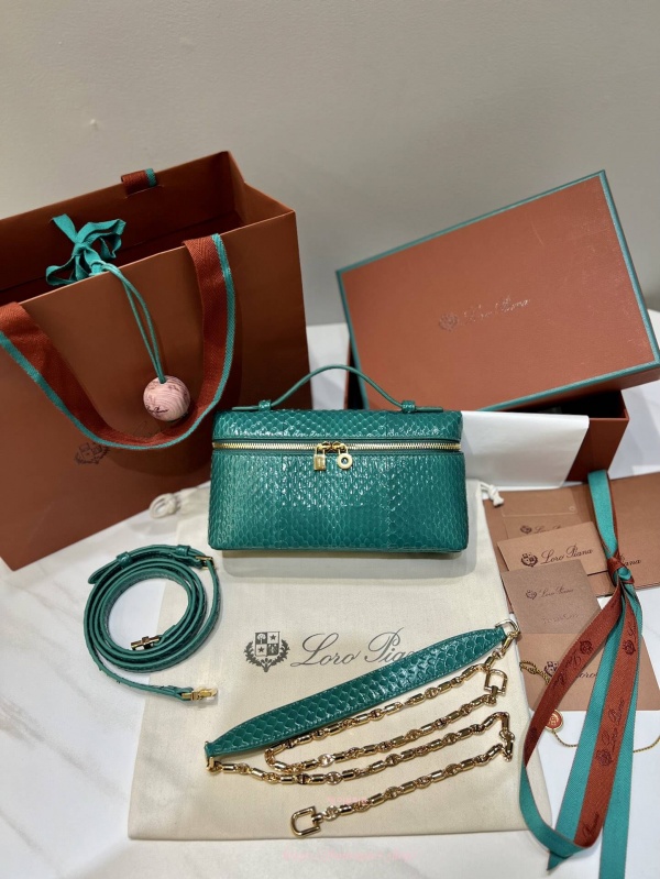 로로피아나 엑스트라 포켓 파우치 L19