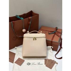 로로피아나 엑스트라 포켓 백팩 L23.5