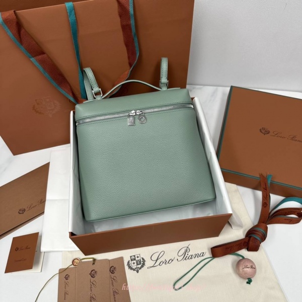 로로피아나 엑스트라 포켓 백팩 L23.5