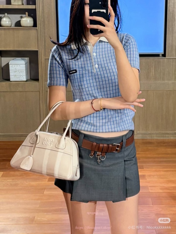 미우미우 캐시미어 및 실크 폴로 셔츠