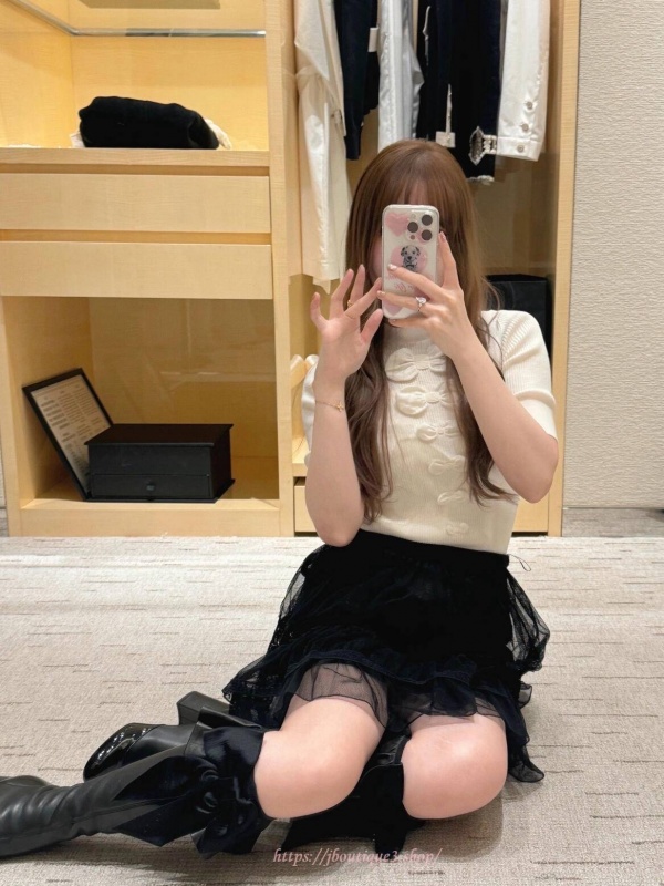 샤넬 반팔 니트