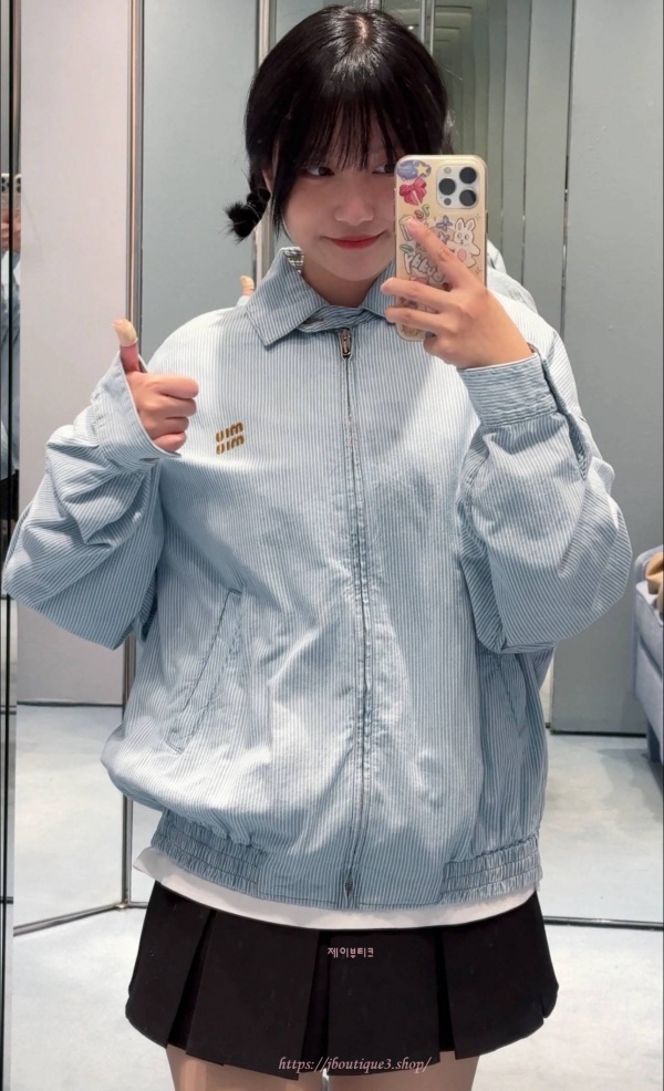 미우미우 자켓