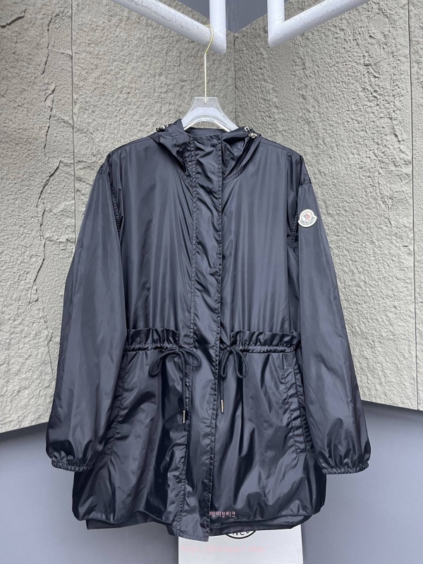 몽클레어 Weteau 루시드 레인 재킷 (2color)