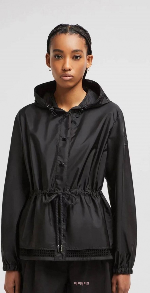 몽클레어 Rochebonne 바람막이 재킷 (2color)