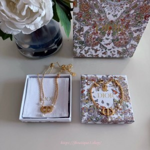 디올 브레이슬릿 & 네크리스
