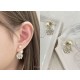 디올 Fleur de Glace 이어링