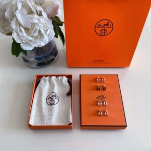 에르메스 팝아슈 이어링