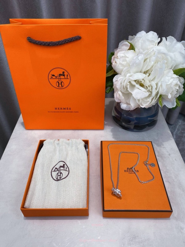 에르메스 네크리스