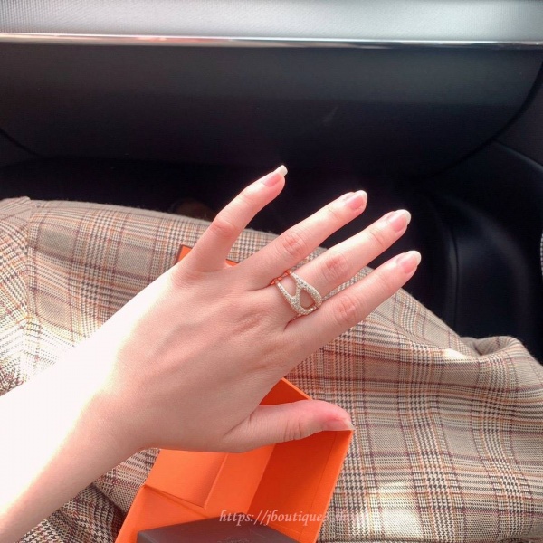 에르메스 Chaine d'ancre Punk 링, 미디엄 모델