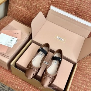 미우미우 발레리나