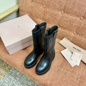 미우미우 부츠