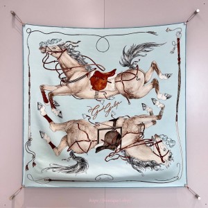 에르메스 신상 Grand Galop 스카프 90
