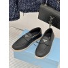 프라다 로퍼 (남녀 공용)