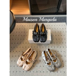 메종 마르지엘라 타비 락스터트 플랫 (3color)