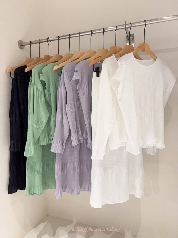 이세이미야케 플리츠플리즈 탑 (3color)